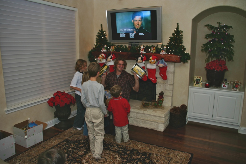 Hildebrand Christmas ScreenSaver/1024x768_2007-12-24 Christmas Eve J&J70.jpg